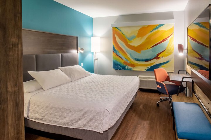 Room 18 of 39