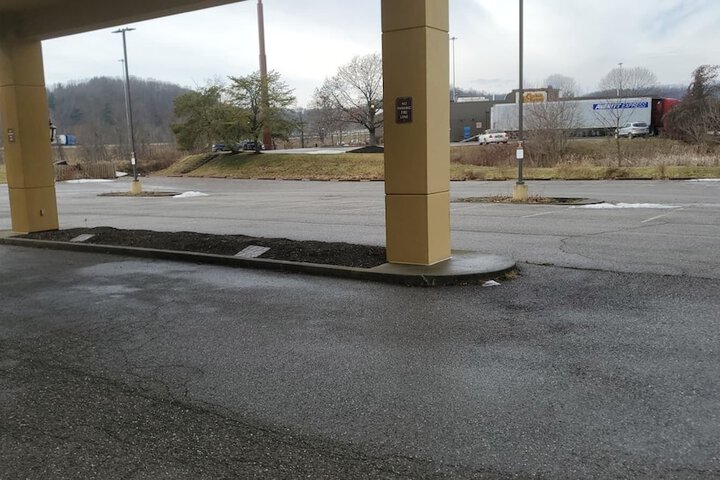 Cambridge Inn by Capital O near I-70 / I-77