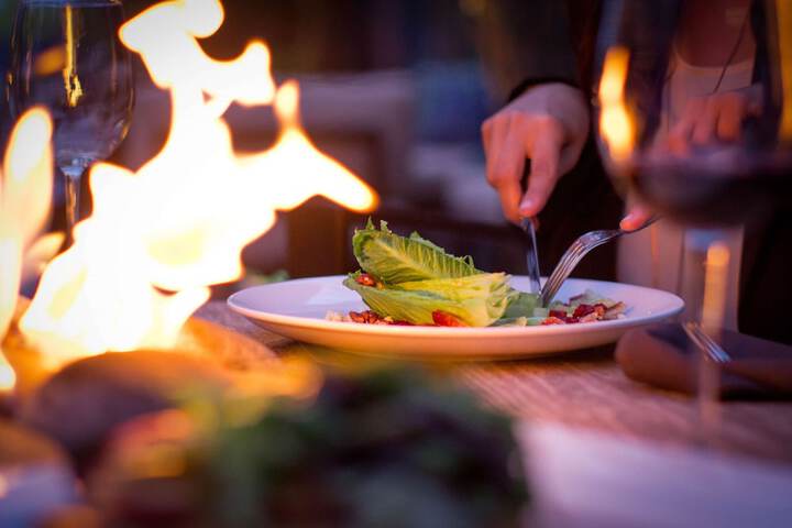 Dining 49 of 61
