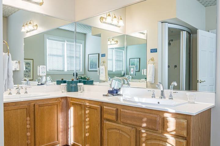 Whitestone Inn