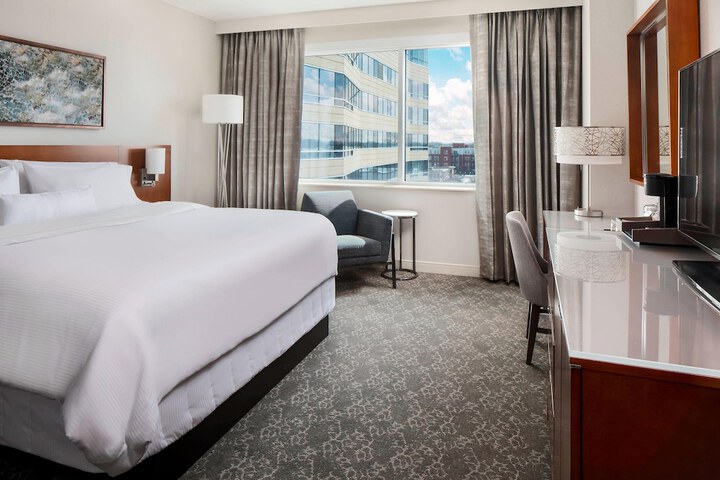 Room 34 of 135