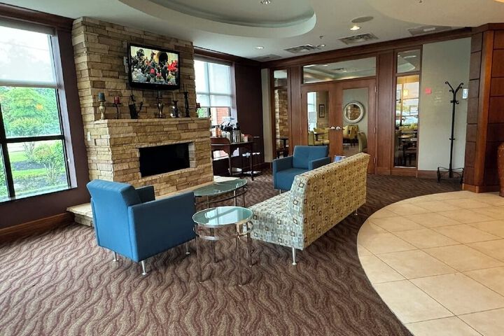 Comfort Inn & Suites Lexington Park near Pax River