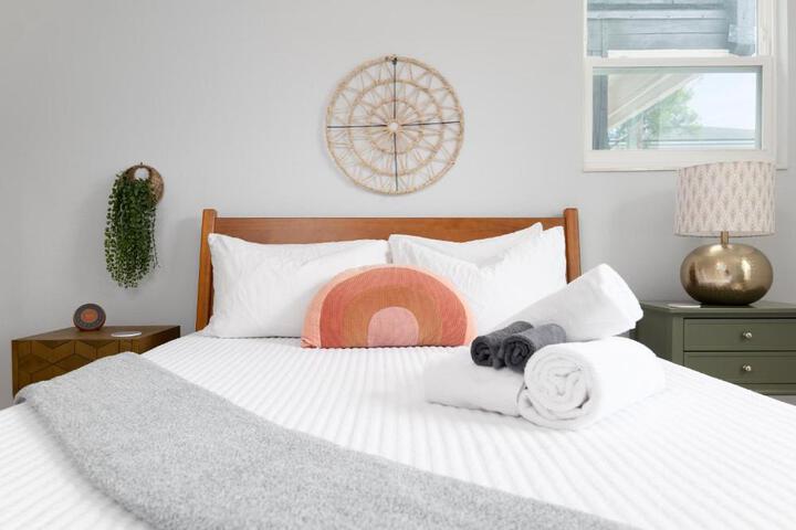 Be a Nomad - Margaret House - 2blks from the Bch