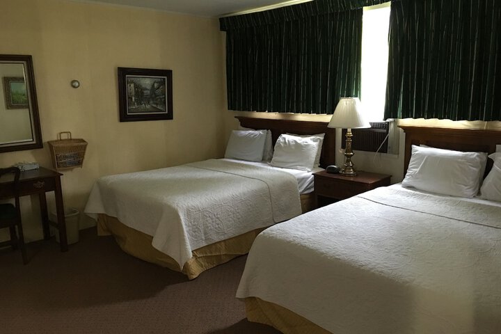Room 30 of 81