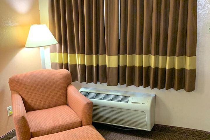 Room 23 of 26