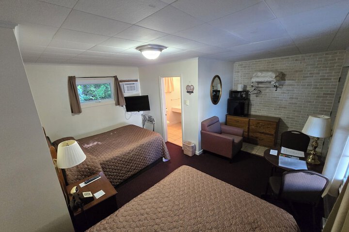 Lake View Motel