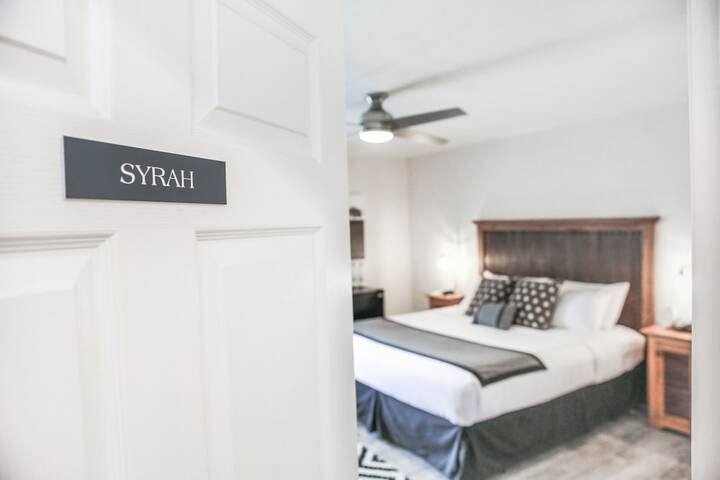 Room 32 of 58