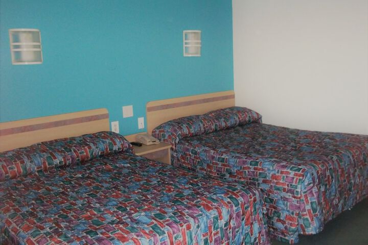 Room 16 of 16