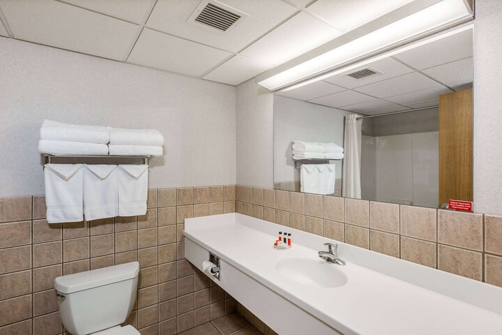 Travelodge Inn & Suites by Wyndham Deadwood