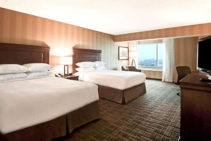 DoubleTree Fallsview Resort & Spa by Hilton Niagara Falls