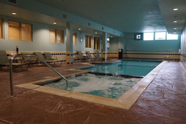 Candlewood Suites West Springfield by IHG