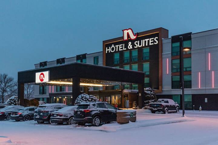 Hotel 2 of 137
