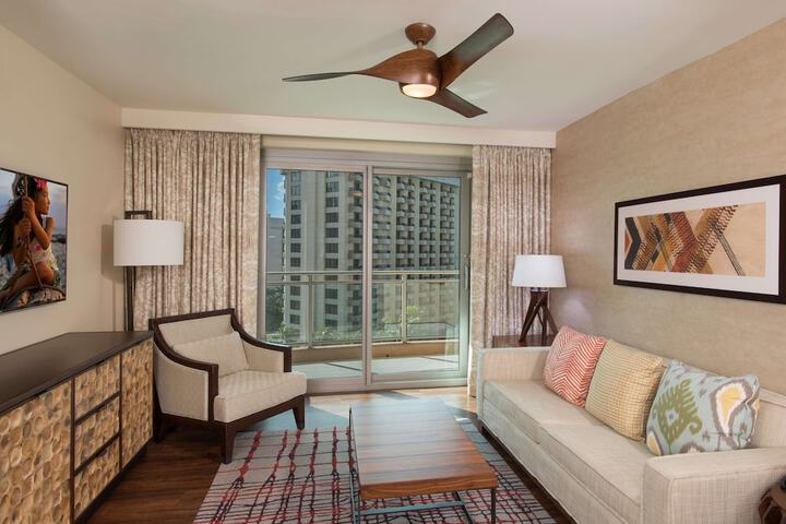 Room 21 of 83