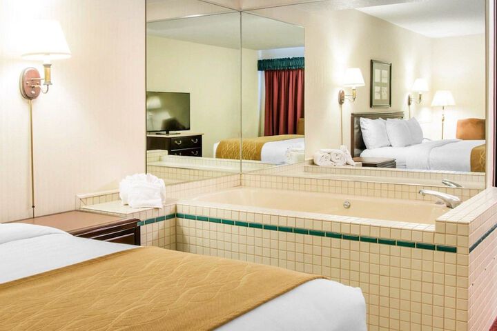 Comfort Inn Lakeside