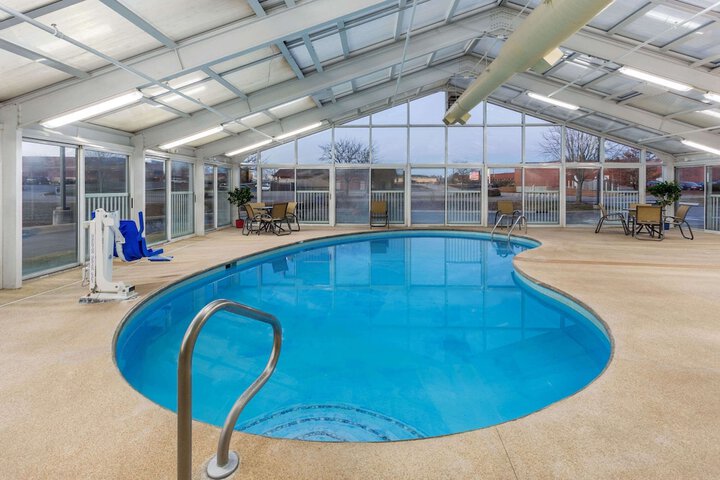 Pool 6 of 31
