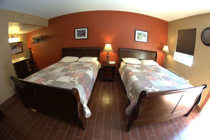 Room 11 of 26