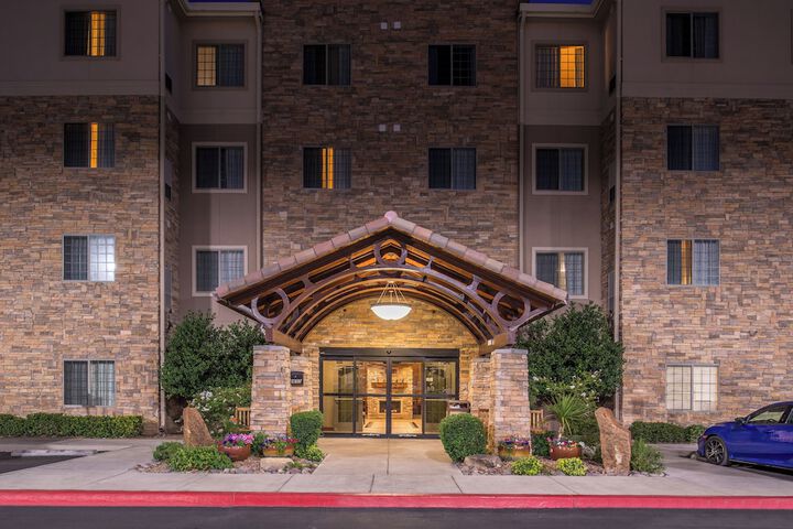 Staybridge Suites Las Cruces by IHG