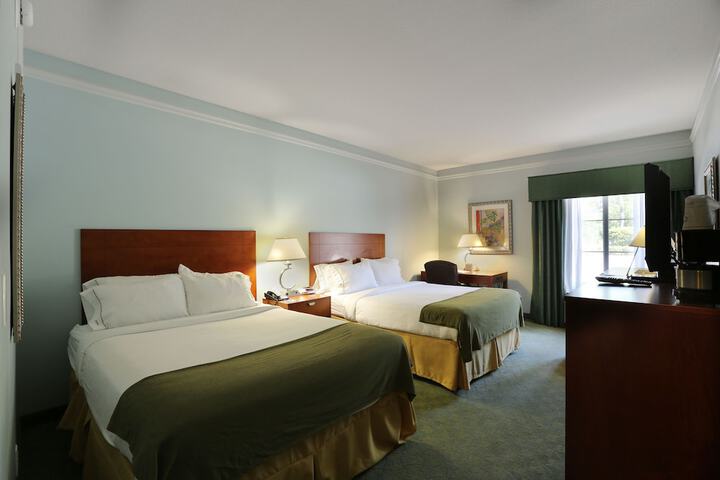 Room 49 of 73