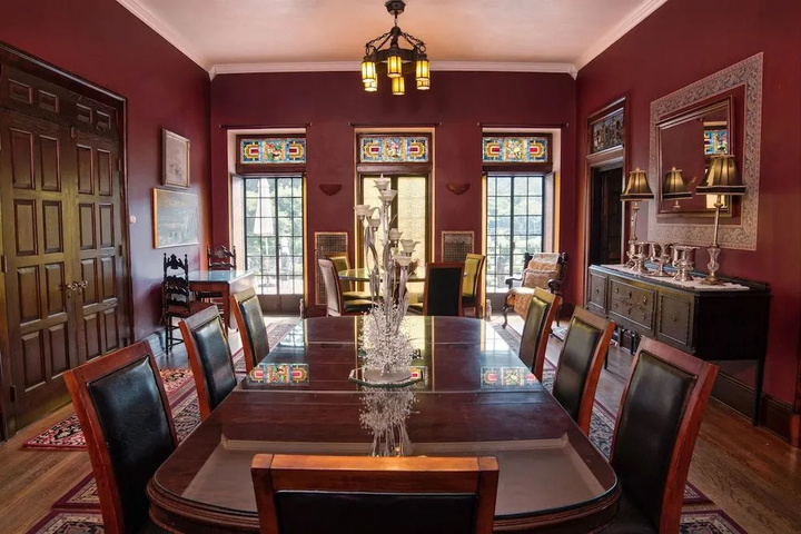 Bischwind Bed and Breakfast of the Poconos