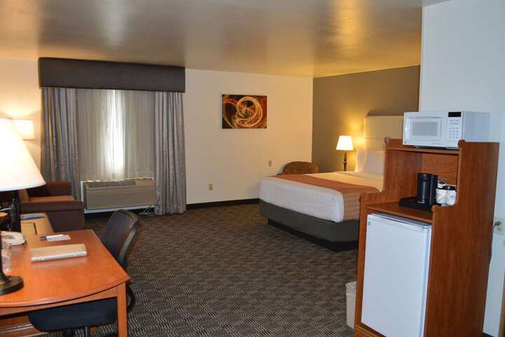 Colony Inn (formerly Best Western PLUS Colony Inn)