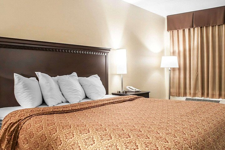 Econo Lodge Elmira-Corning