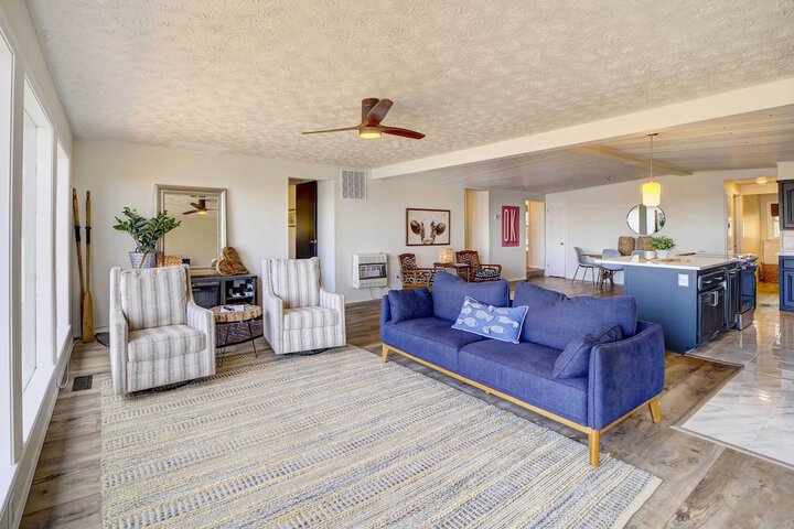 Lake Hudson Home w / Patio in Locust Grove