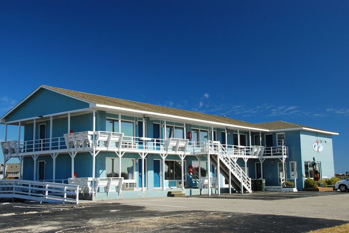 Fin n Feather Waterside Inn by Kees Vacations