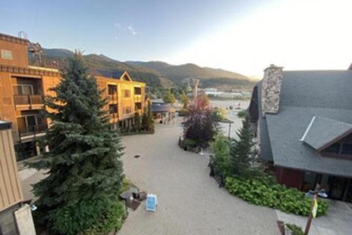 Morning Star Lodge - Hosted by Linda