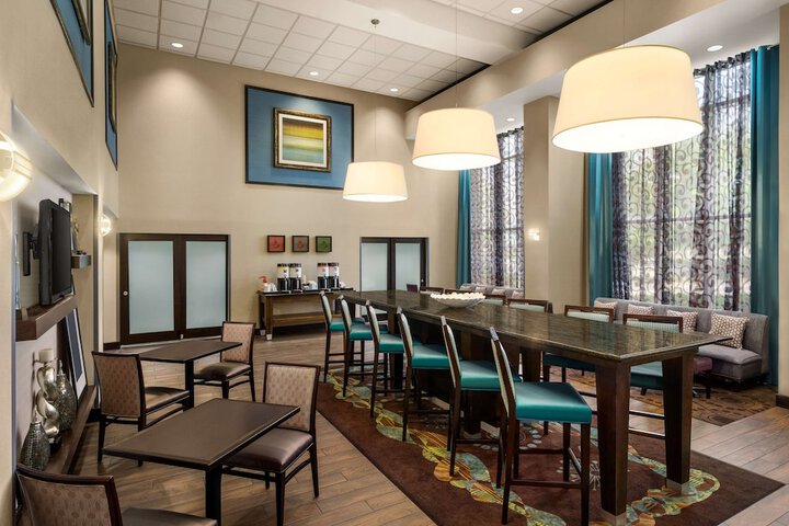 Hotel Interior 10 of 36