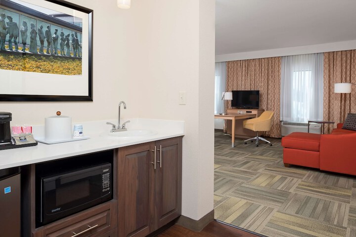 Hampton Inn Kalamazoo