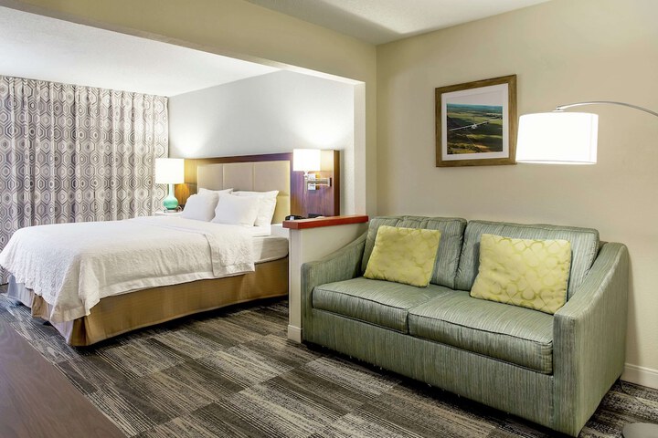 Room 7 of 22