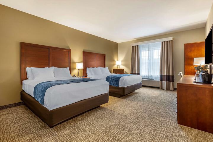 Room 21 of 28