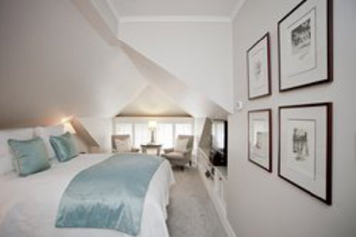 Room 49 of 64