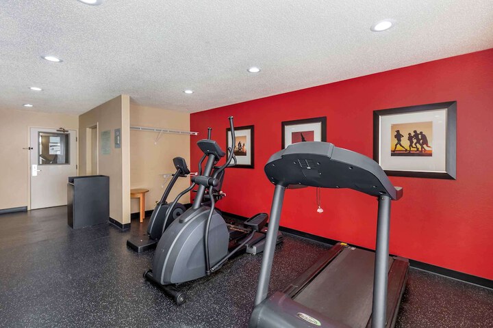 Extended Stay America Suites Cleveland Airport North Olmsted