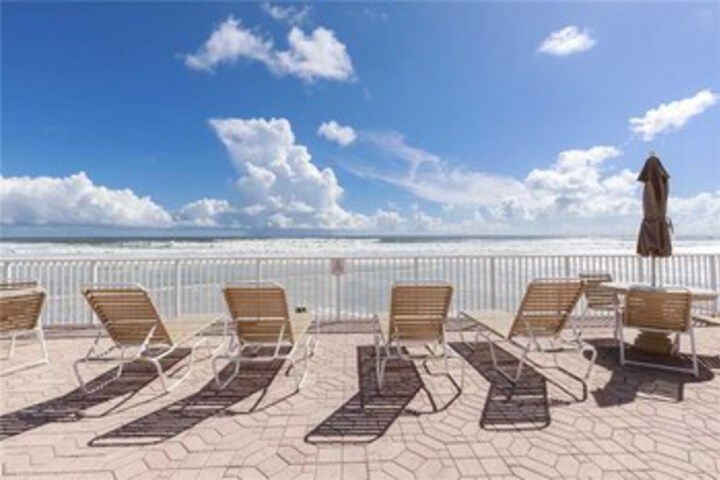 Ocean Jewel 364 Studio Condo