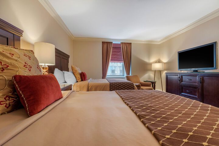 Omni William Penn Hotel