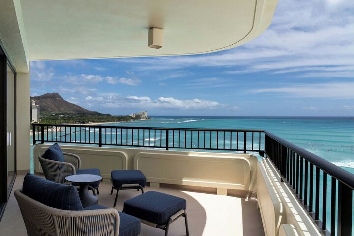 Moana Surfrider a Westin Resort & Spa, Waikiki Beach