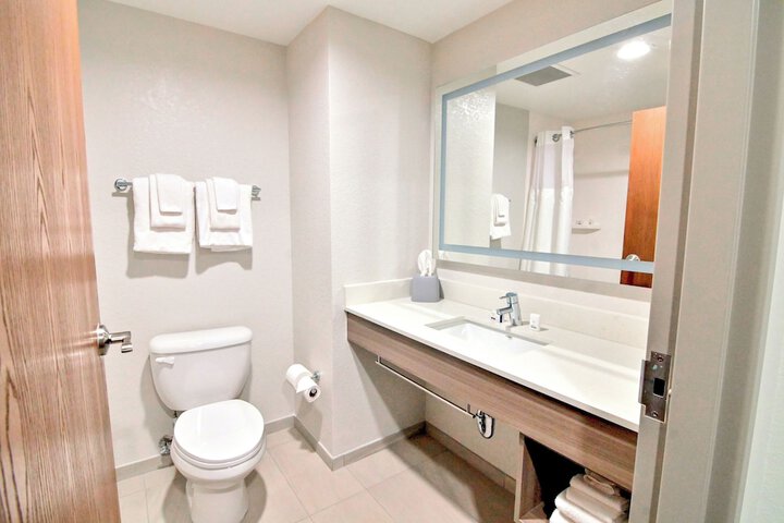 Holiday Inn Express & Suites Palm Coast I95 by IHG