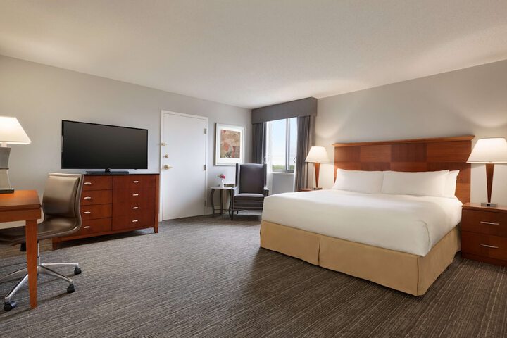 Room 40 of 70