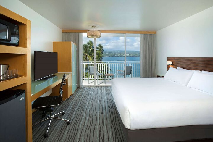 Grand Naniloa Hotel Hilo - a Doubletree by Hilton
