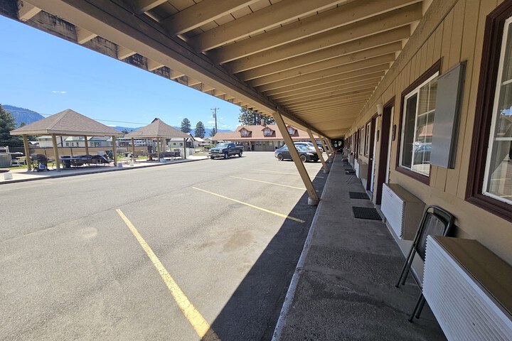 Cle Elum Travelers Inn