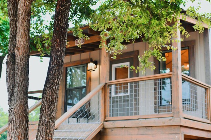 2 Sons Geronimo - Birdhouse Cabin