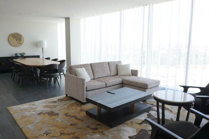 Hyatt Regency JFK Airport at Resorts World New York