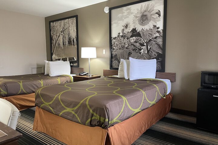 Room 21 of 62