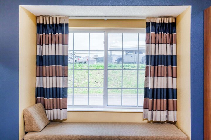 Microtel Inn & Suites by Wyndham Dickson City / Scranton