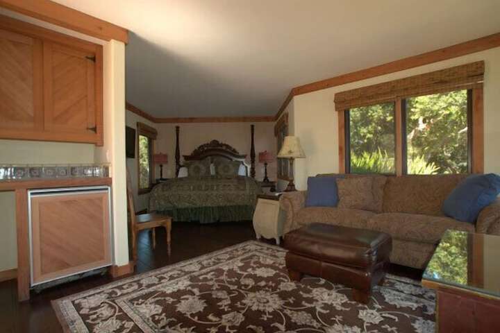 Room 20 of 31