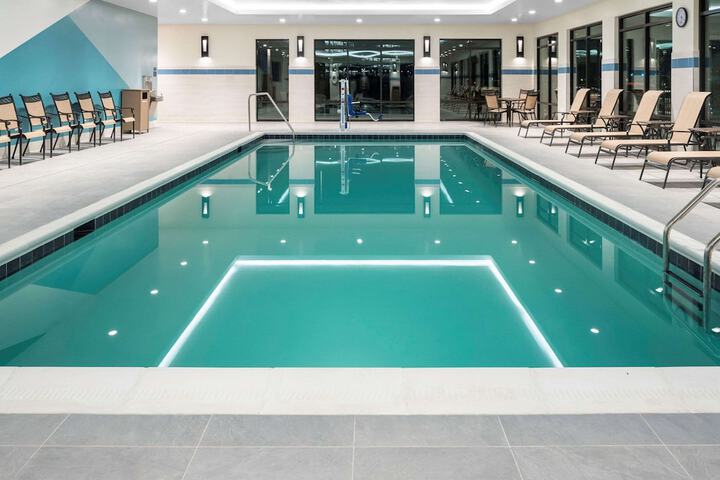 Pool 4 of 22