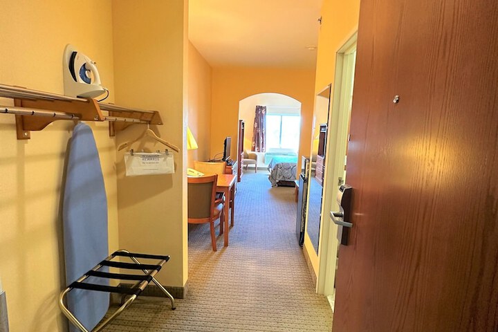 Room 22 of 56