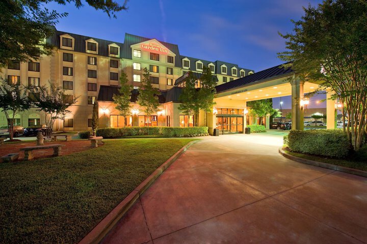 Hotel 2 of 34