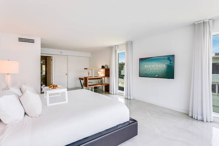 Room 50 of 159